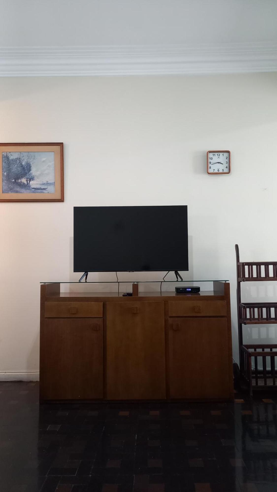 Ap Inteiro Duas Quadras Da Praia De Copacabana Apartamento