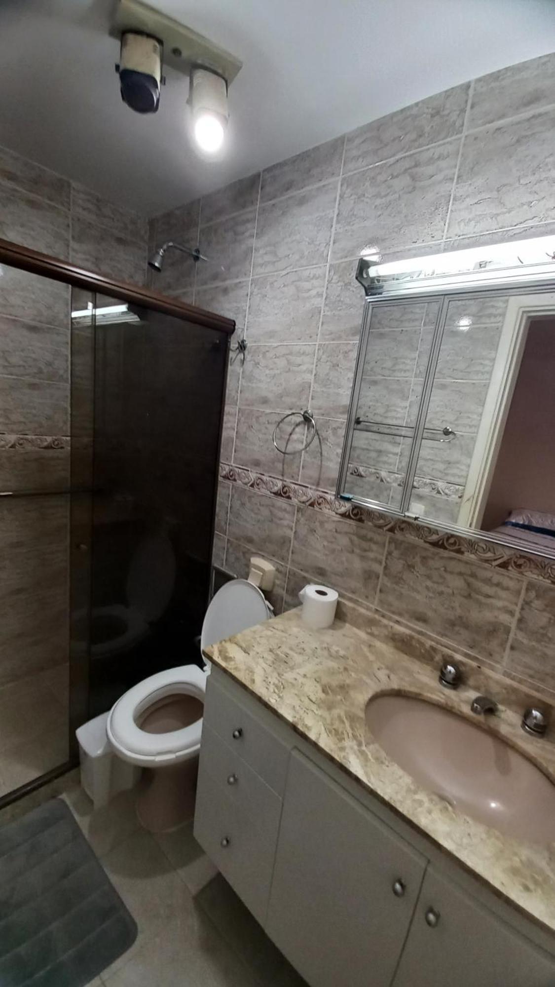 Apartamento Ap Inteiro Duas Quadras Da Praia De Copacabana *